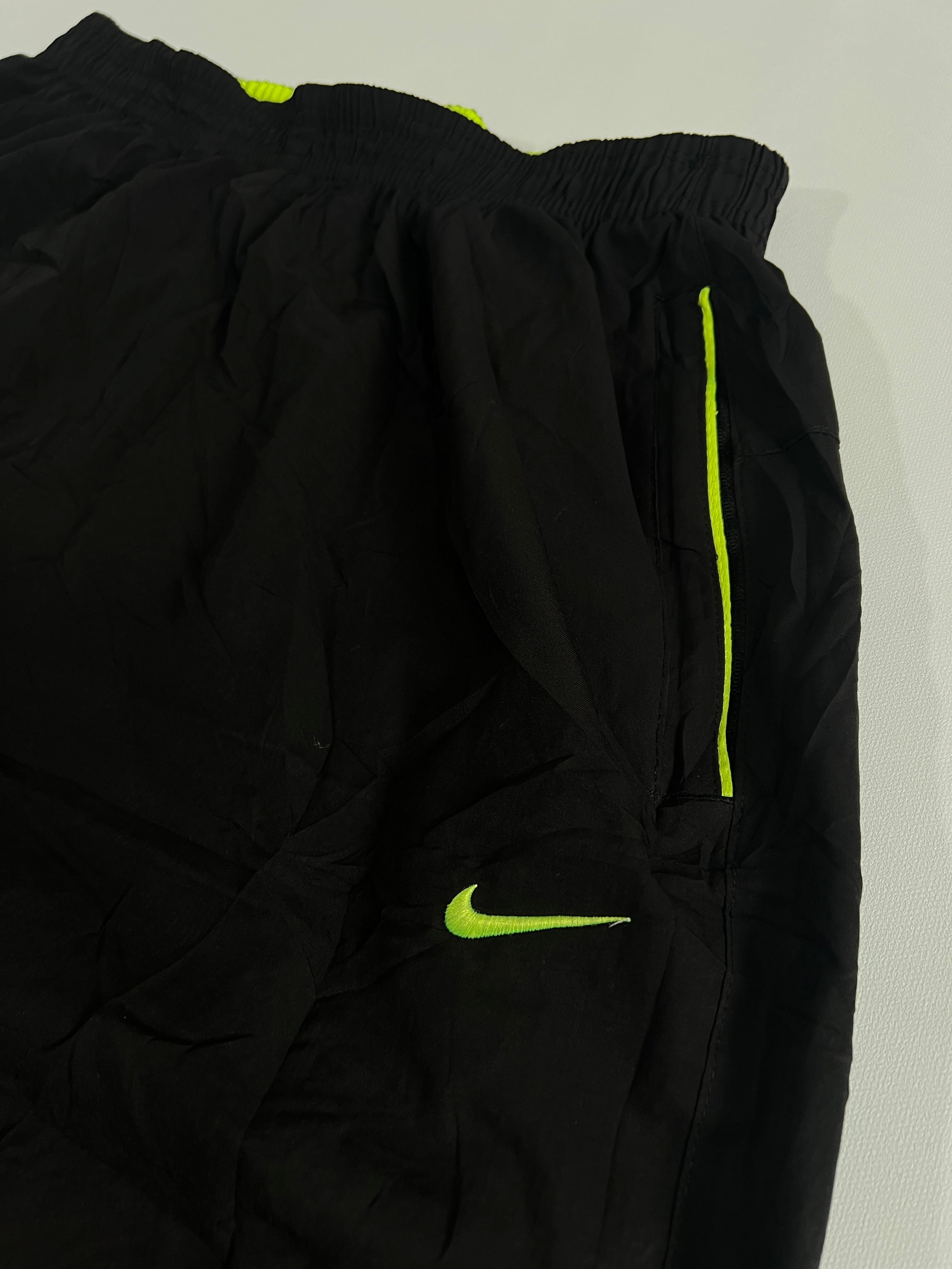 Vintage Nike Trackpants (XL)
